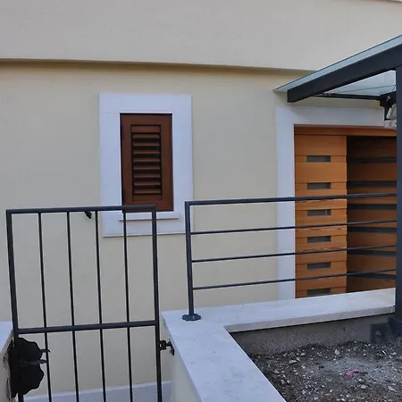 Erede Apartment *